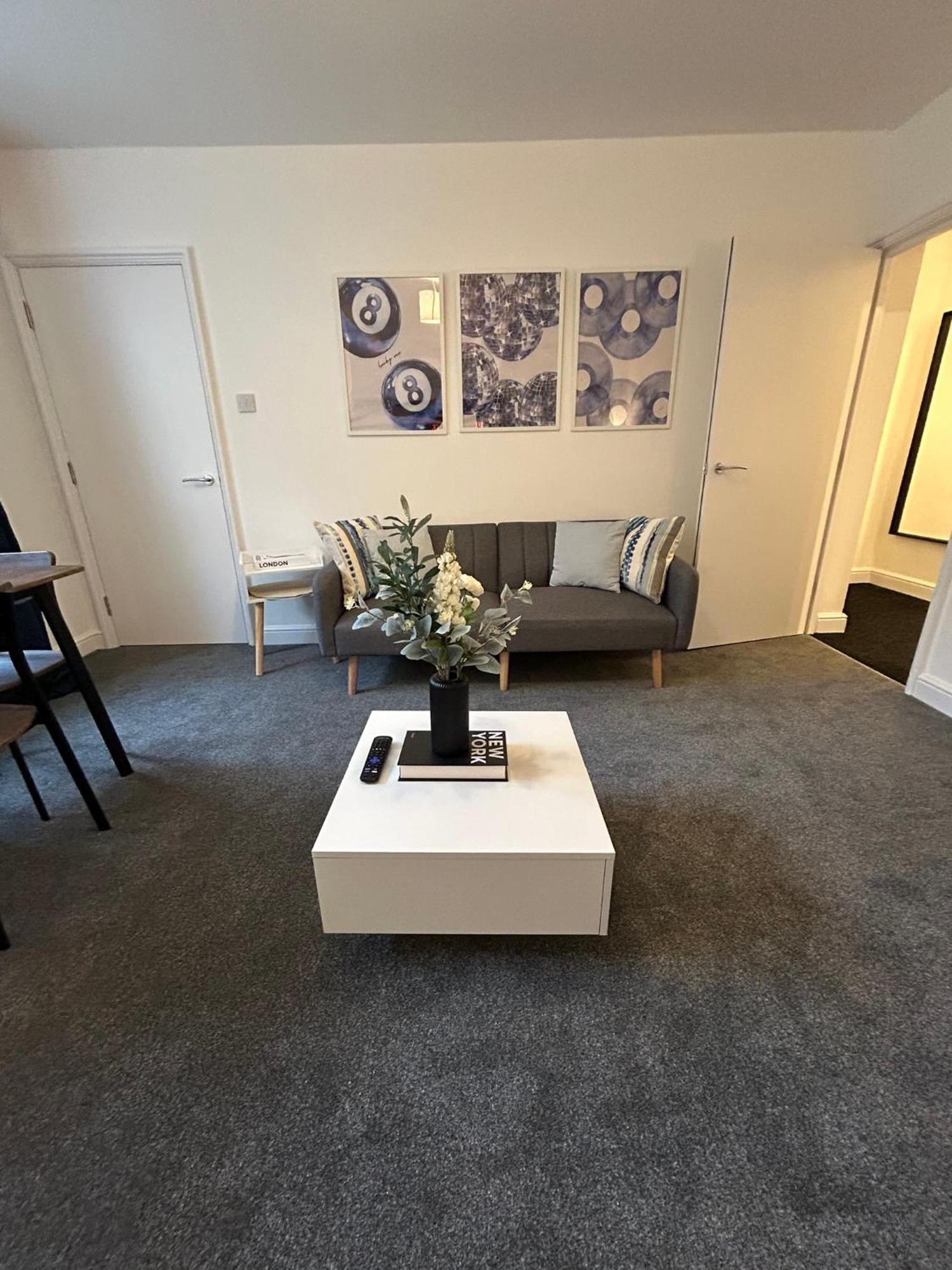 Brand New Modern Apartments Steps From Gloucester Quays Luaran gambar
