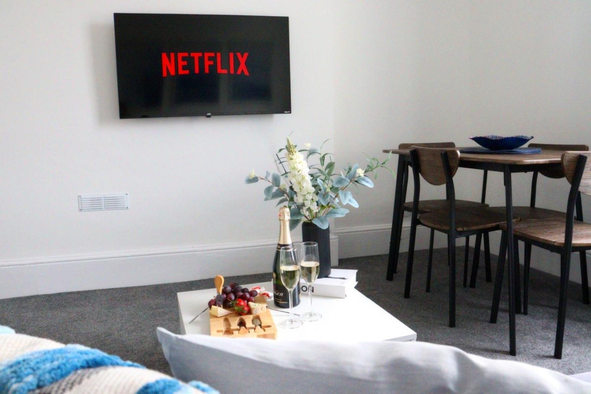 Brand New Modern Apartments Steps From Gloucester Quays Luaran gambar